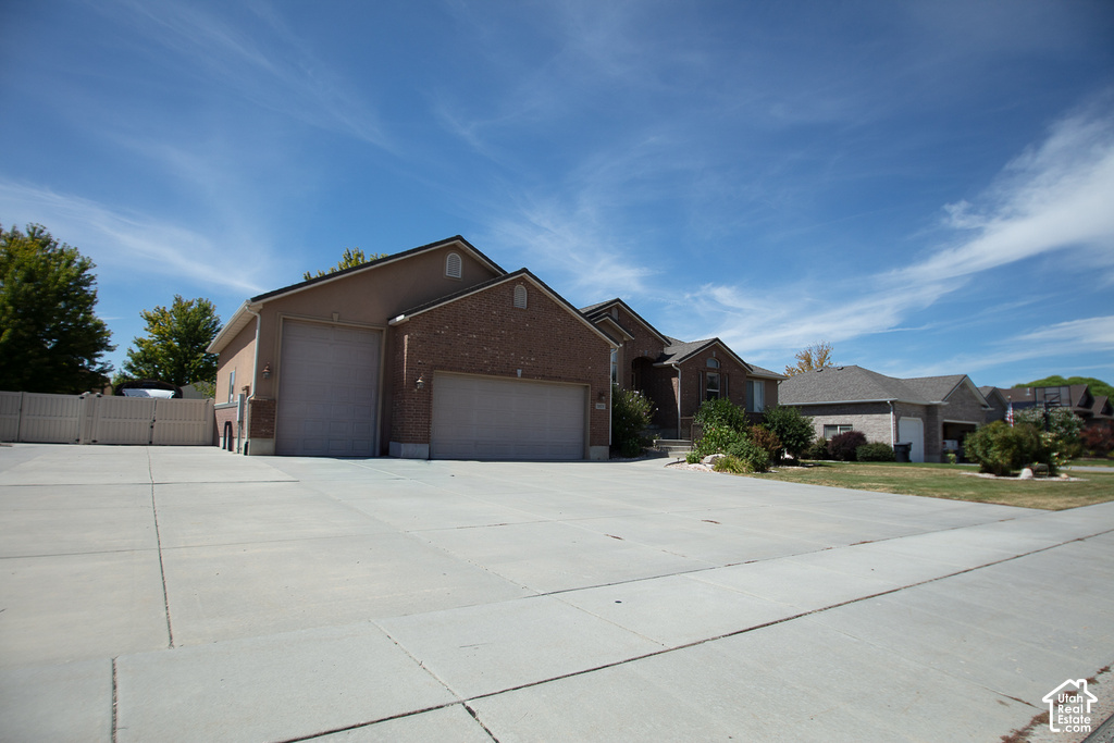 1825 N 3450 W photo 2