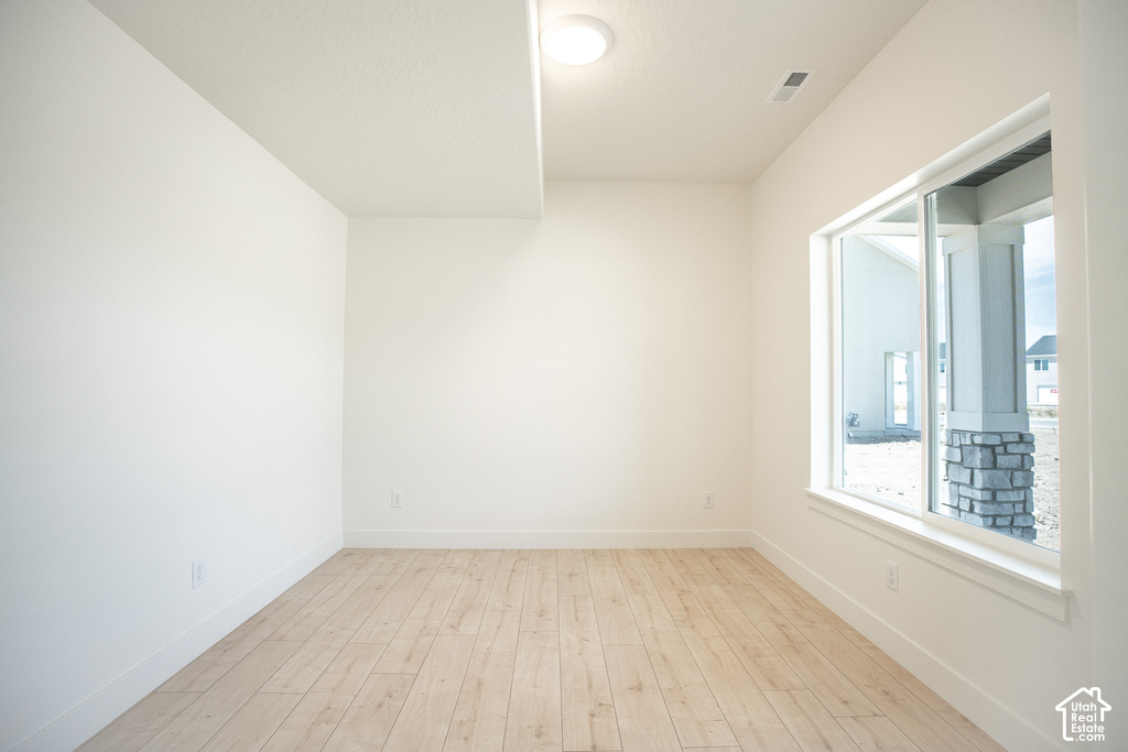 513 W 1800 N photo 5