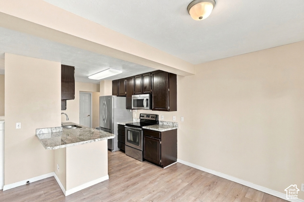 1360 W 6690 S photo 4