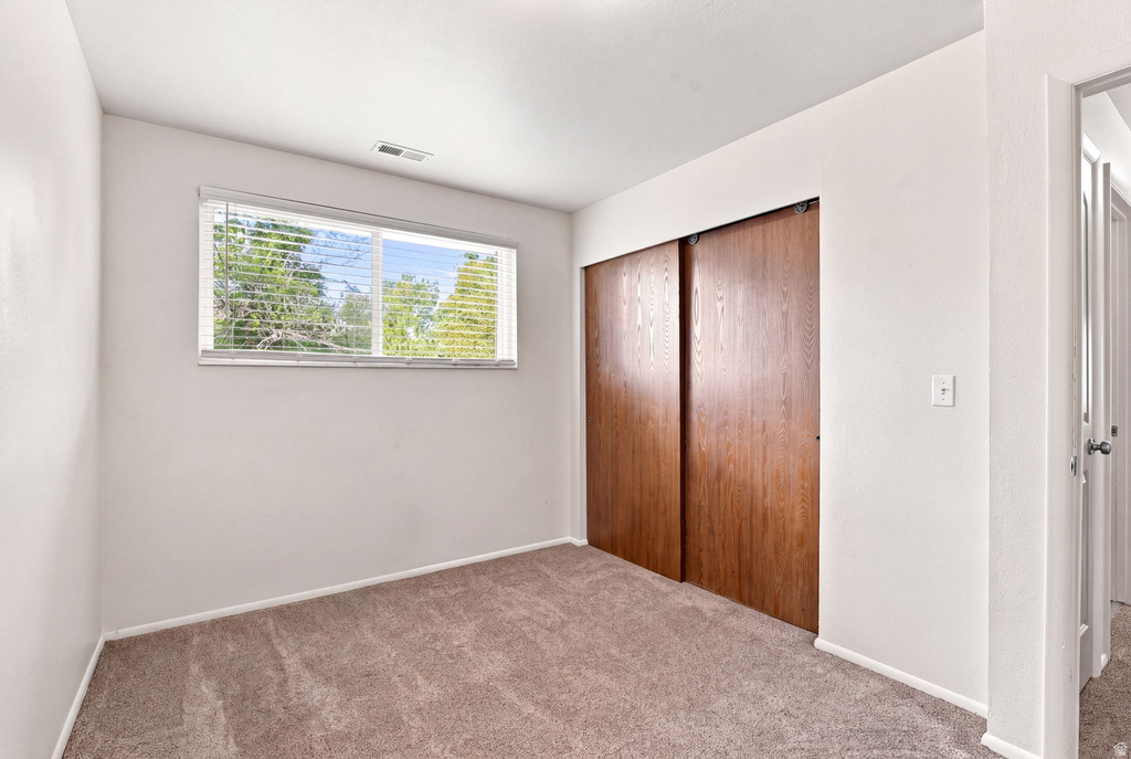 471 E 5600 S photo 3