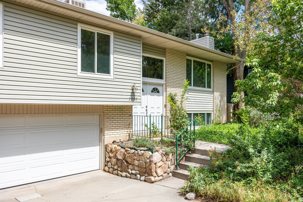 1259 E QUAIL CREEK DR photo 5