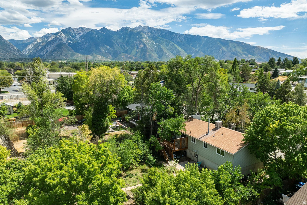 1259 E QUAIL CREEK DR photo 3