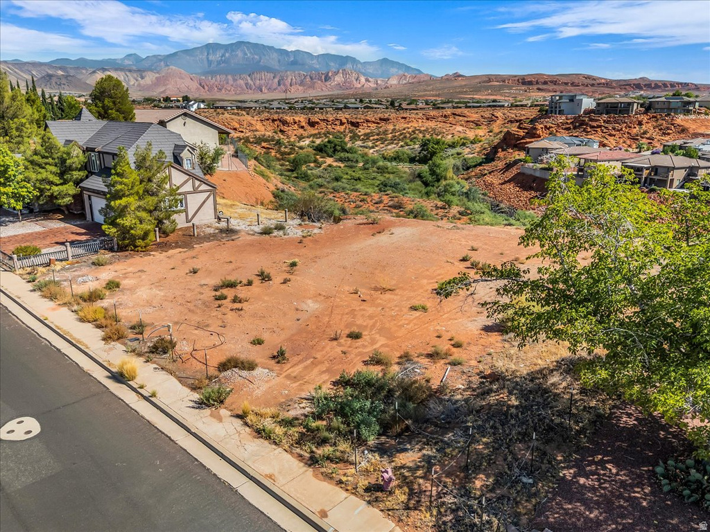 View photos for 446 Quail Dr 446 Quail Dr