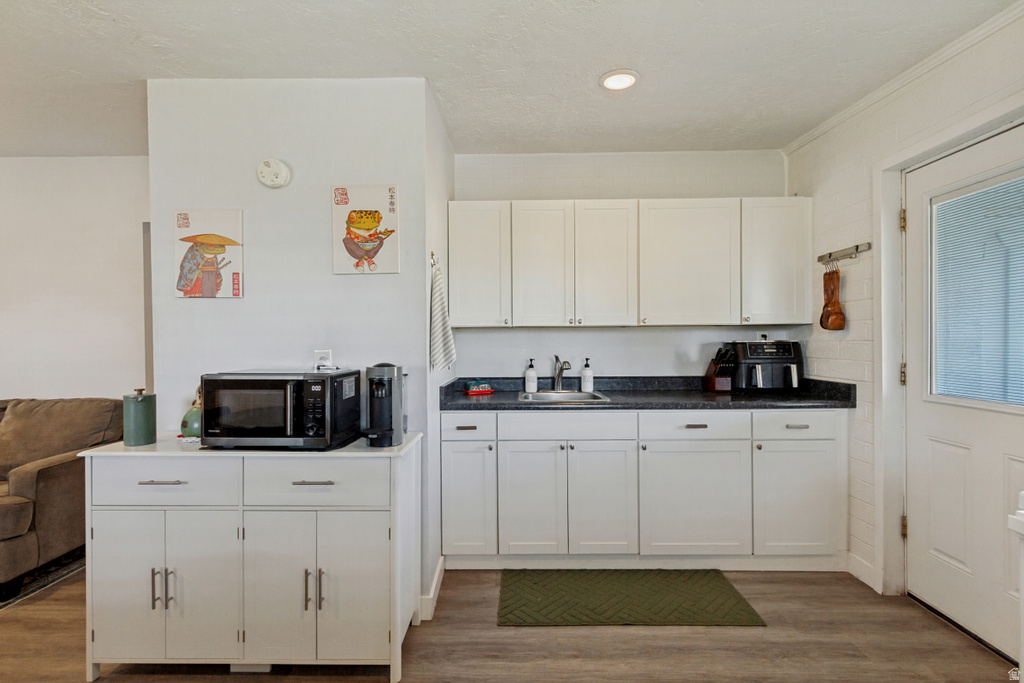 730 E GERANIUM ST photo 2
