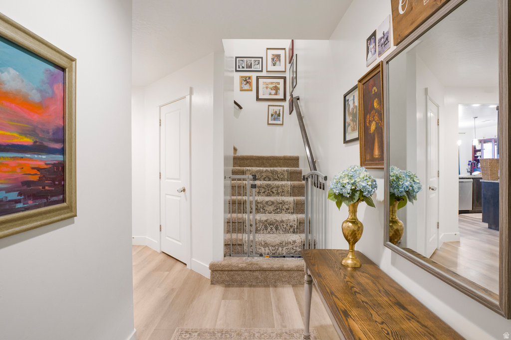5814 S CHALLENGER WAY photo 3