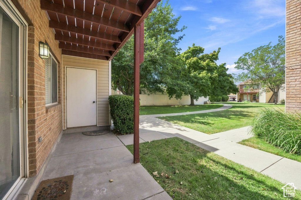 121 W 905 N photo 5