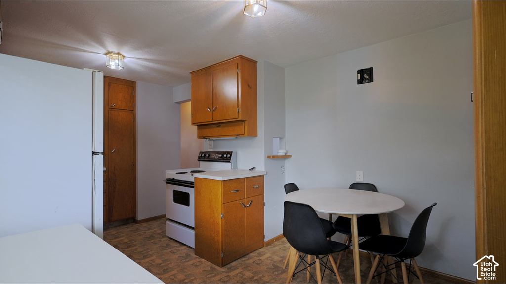 1031 N 500 E photo 4