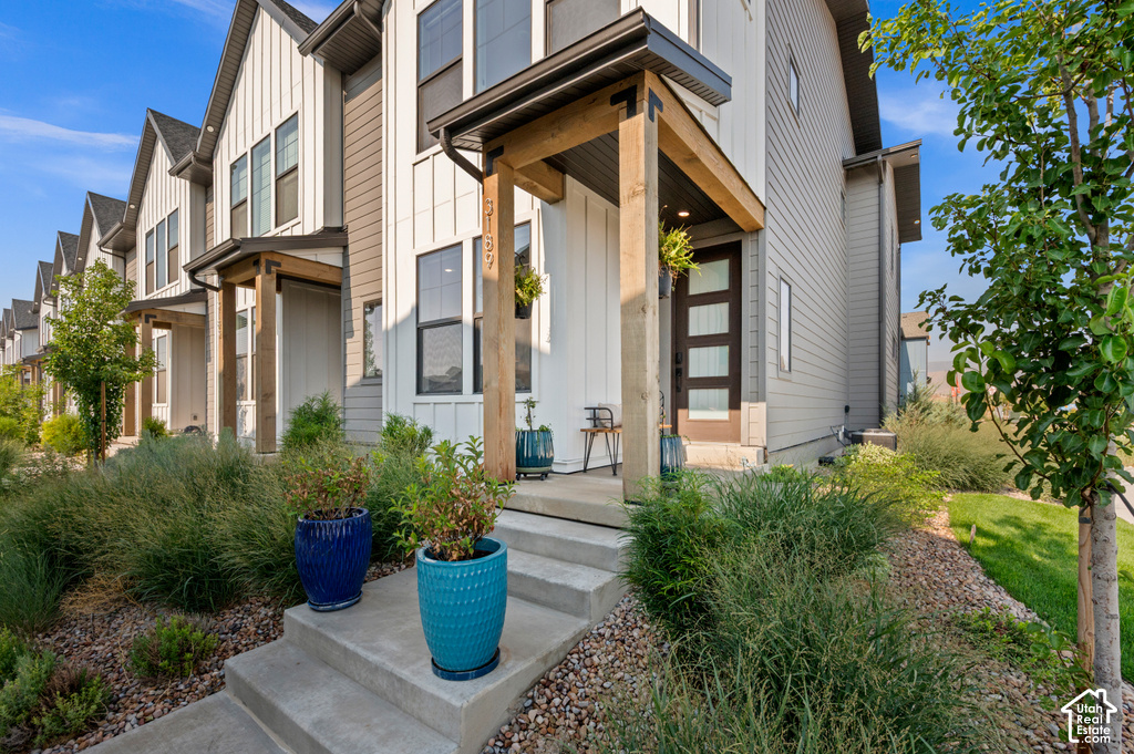 3189 N STARDEW ST photo 3