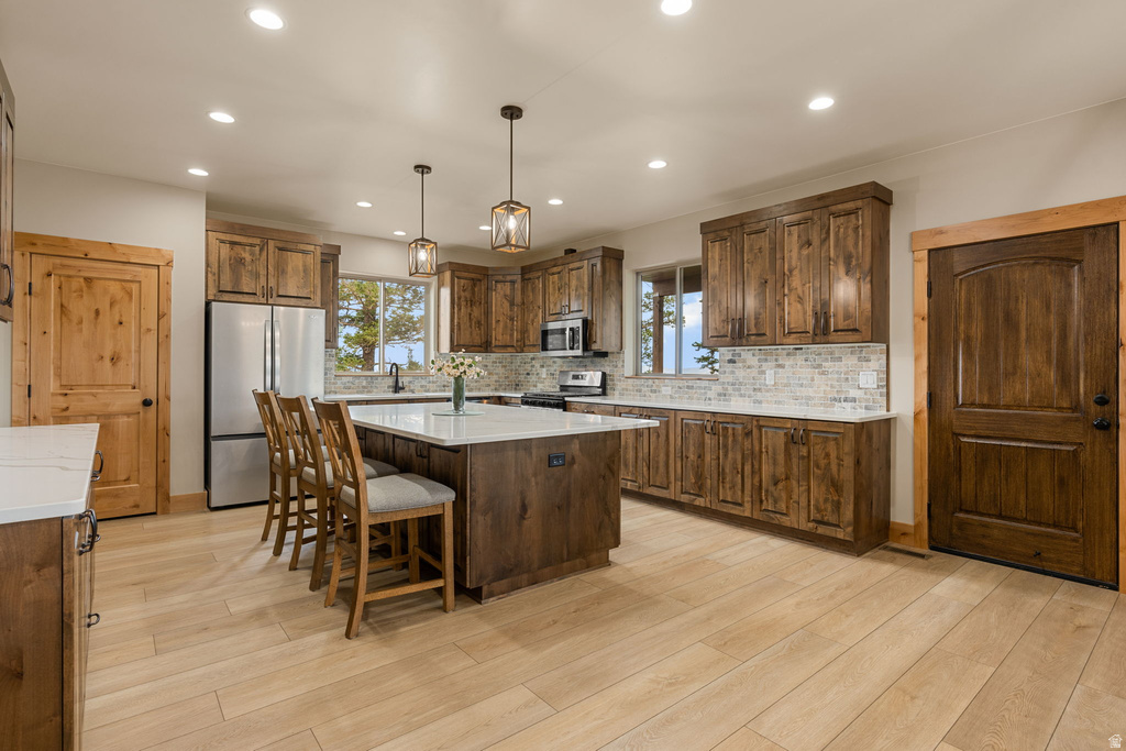 1142 N ASPEN DR photo 5