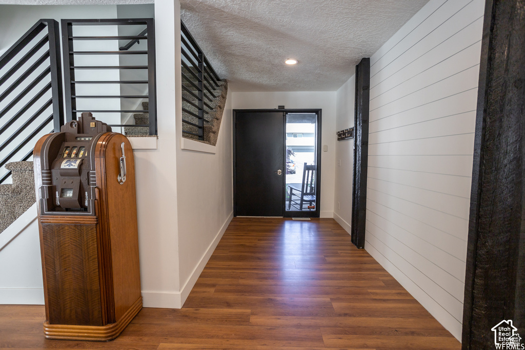 4424 W SKYE DR photo 2