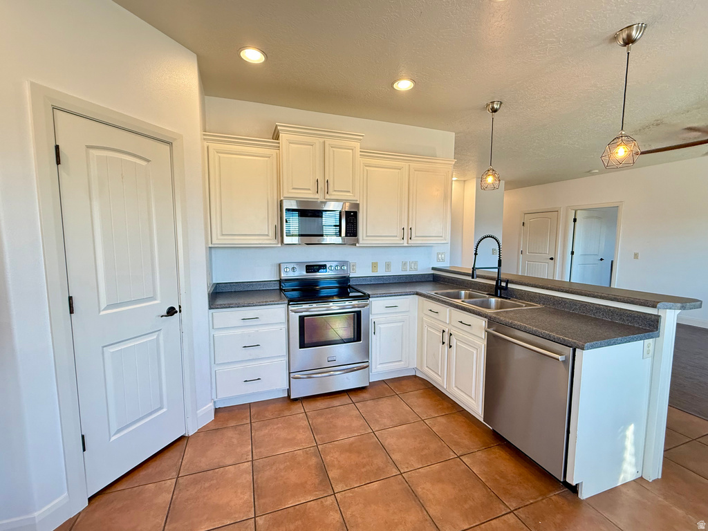 730 E 590 S photo 5
