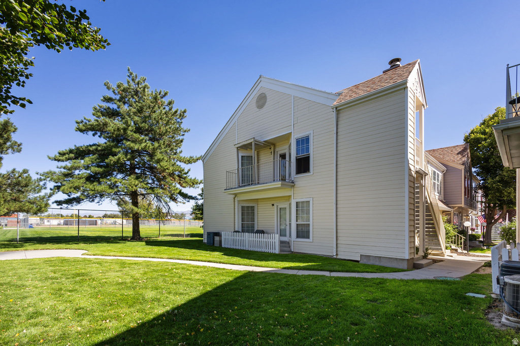 1444 W BEACON HILL E CIR photo 3