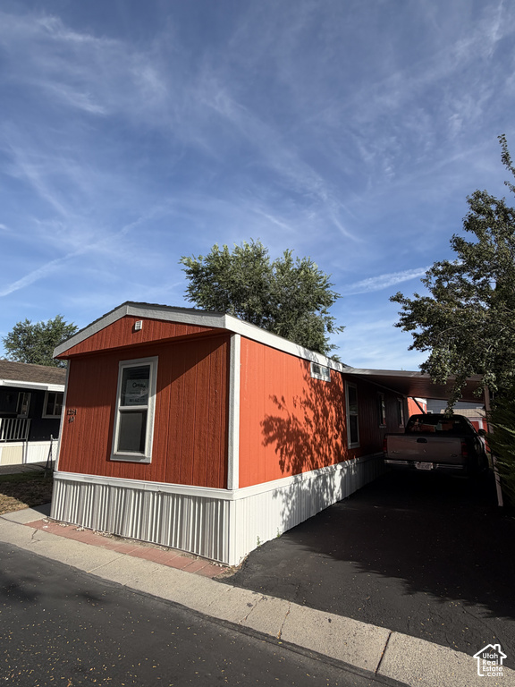 1264 GOLDFINCH ST photo 2