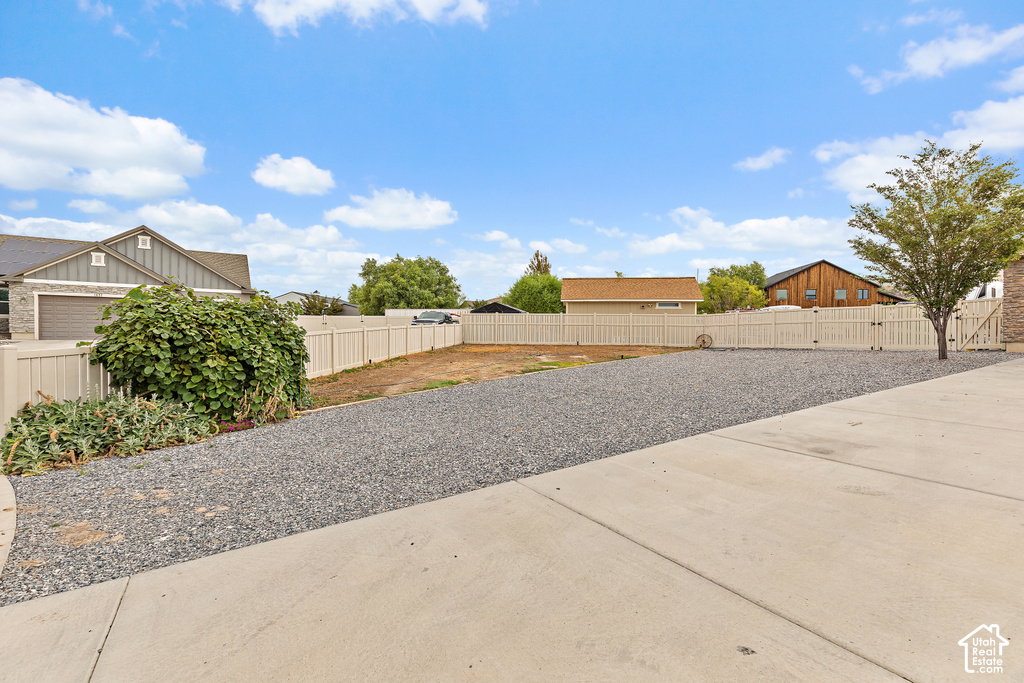1879 E TICKVILLE CIR photo 5