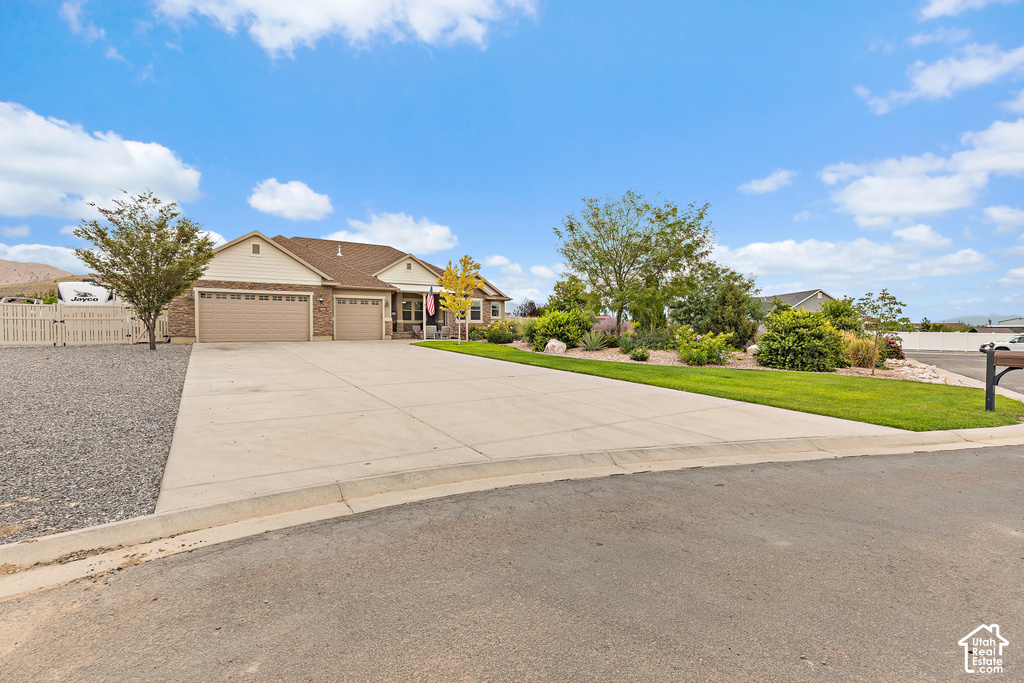 1879 E TICKVILLE CIR photo 3