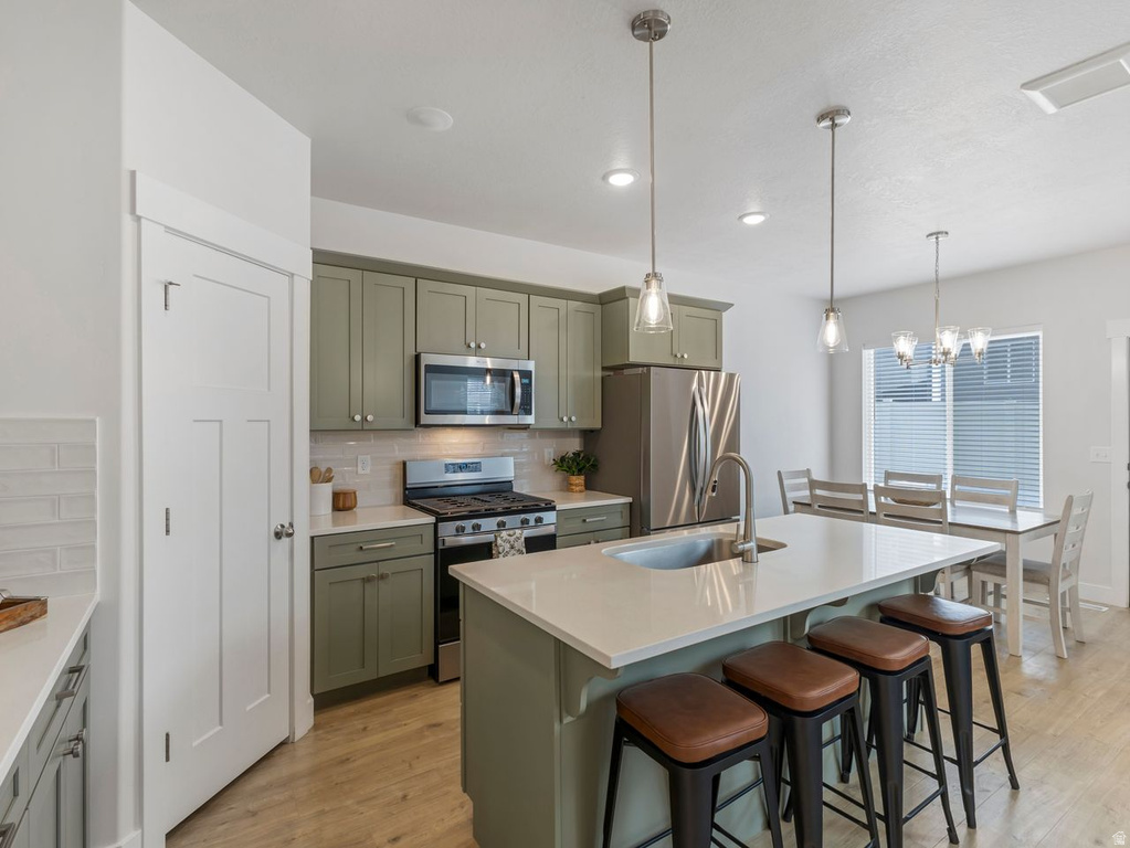 877 N PORTMAN WAY photo 4