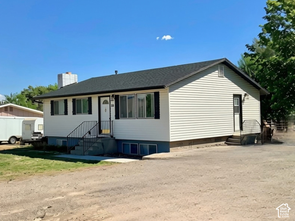 350 N 100 E, Monroe, UT 84754