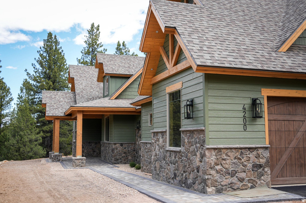 4200 N ELK MEADOWS DR photo 3