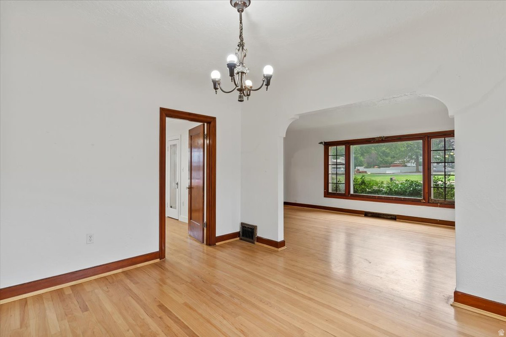 2737 S HARRISON photo 5