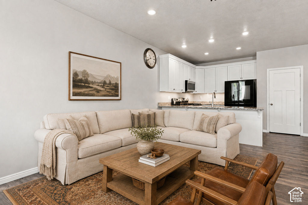 1105 W EMERALD POOLS LN photo 3