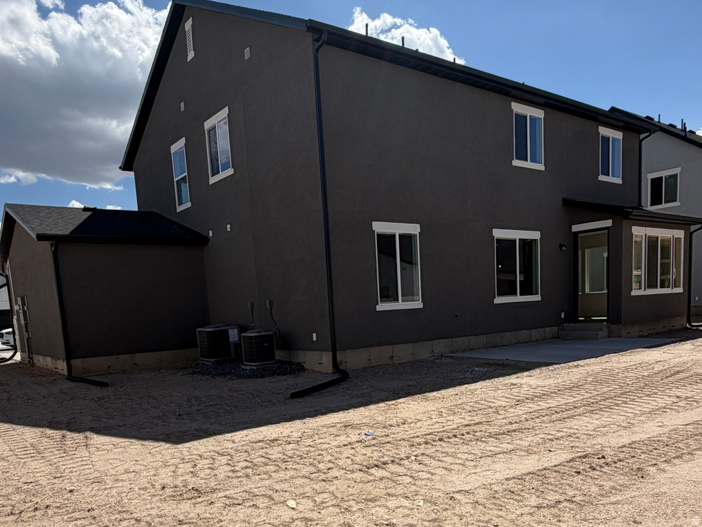 3534 S 2460 W photo 3