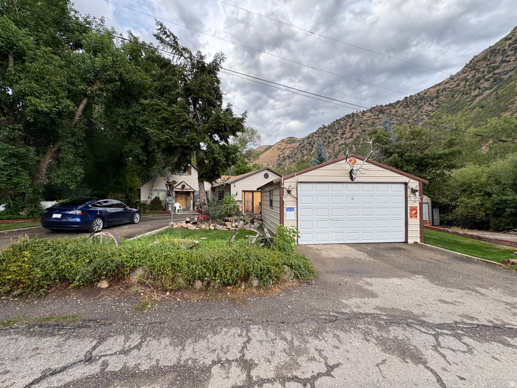 6633 E HOLIDAY HILLS RD photo 3