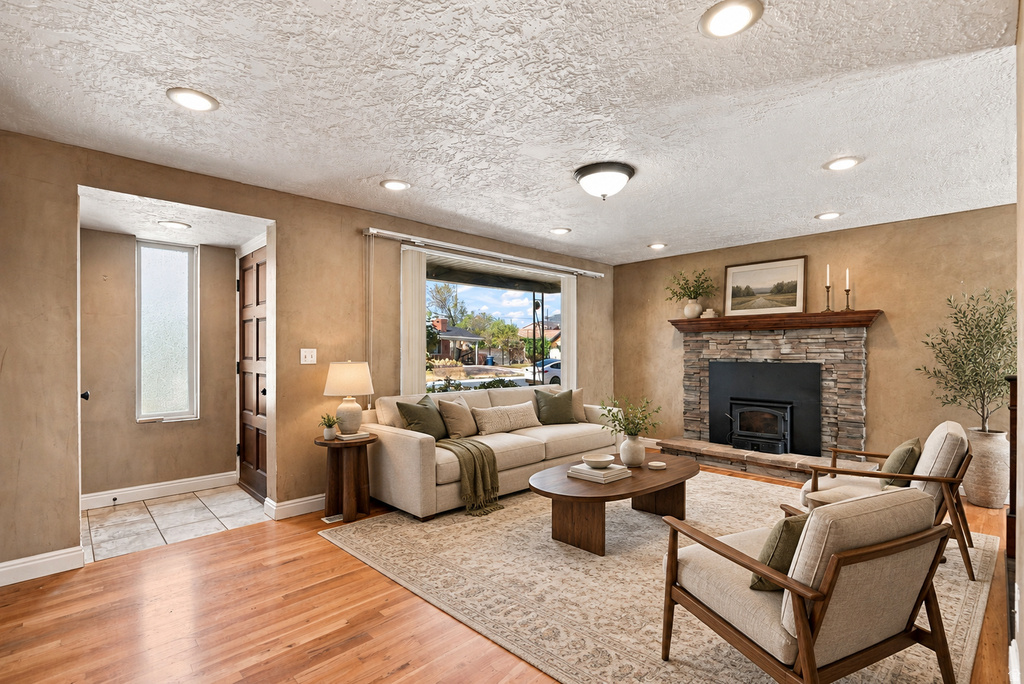 Listing Photo