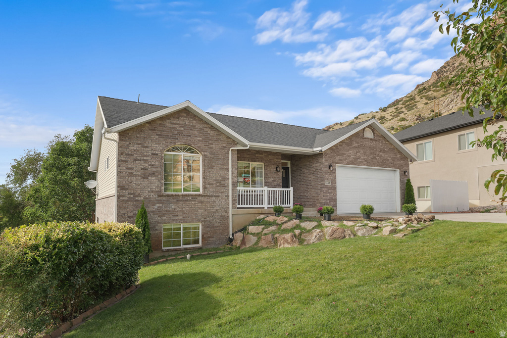 1440 SHERIDAN DR photo 3