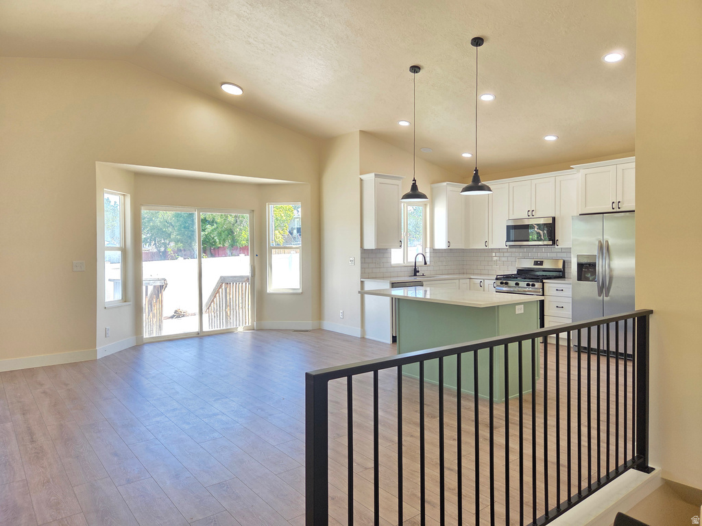 3641 S COUNTRY WEST DR photo 3