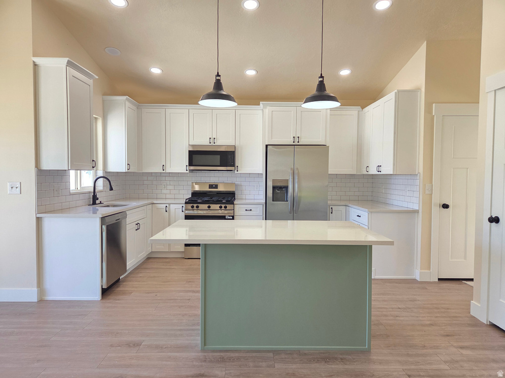 3641 S COUNTRY WEST DR photo 2
