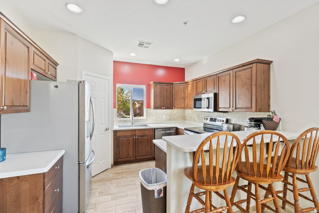 1177 N NORTHFIELD RD photo 3