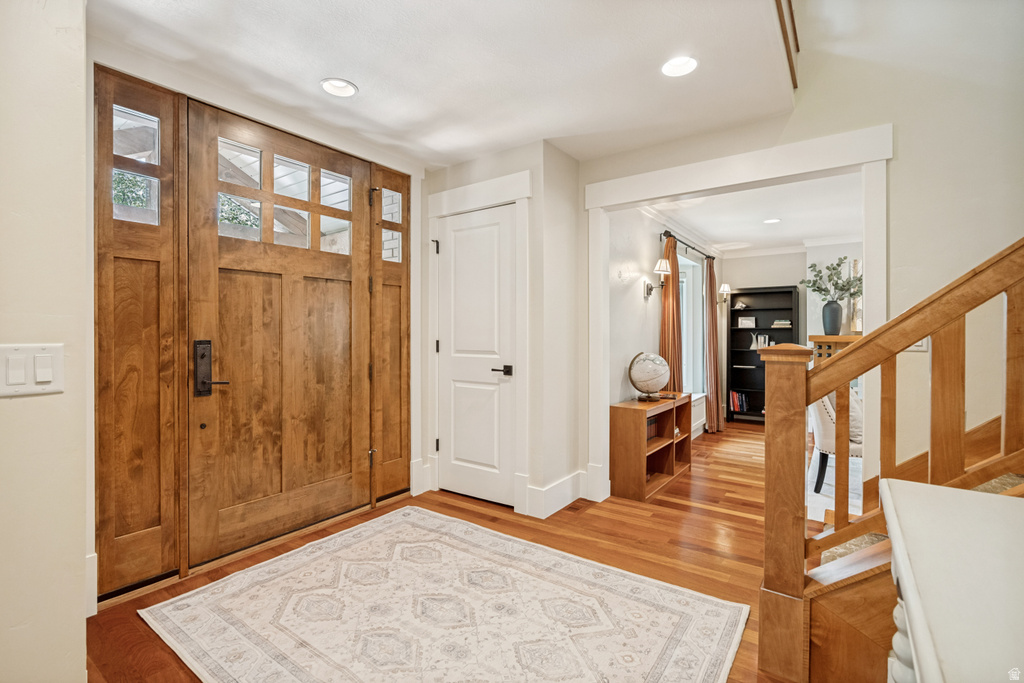2745 CAVE HOLLOW WAY photo 4
