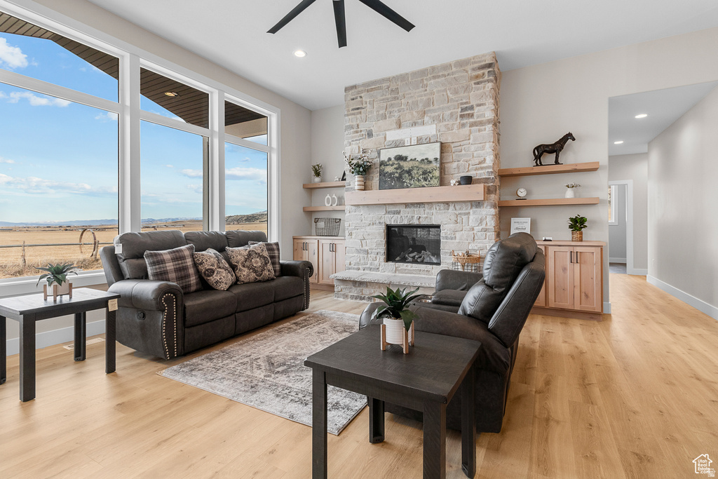 445 E ANDREW DR photo 2