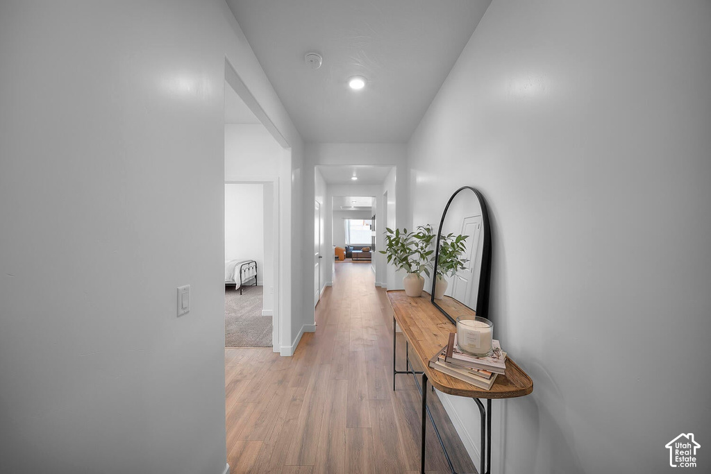 1670 S SINAWAVA DR photo 4