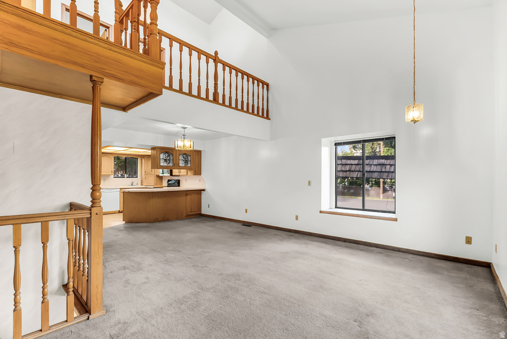 1113 COUNTRY HILLS DR photo 3