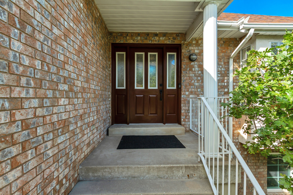 4207 S SKYLINE DR photo 5