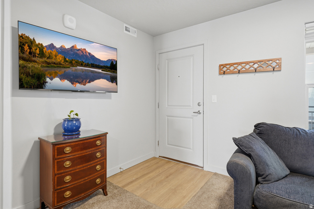 1140 W 950 N photo 2