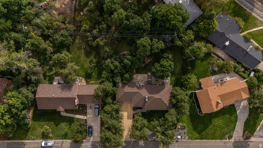 4121 COLLEGE DR photo 3