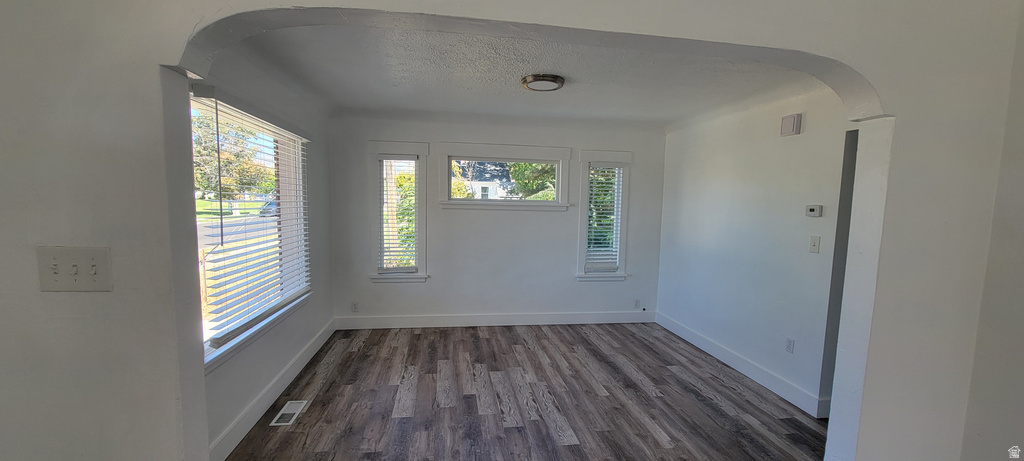 154 E UTAH AVE photo 4