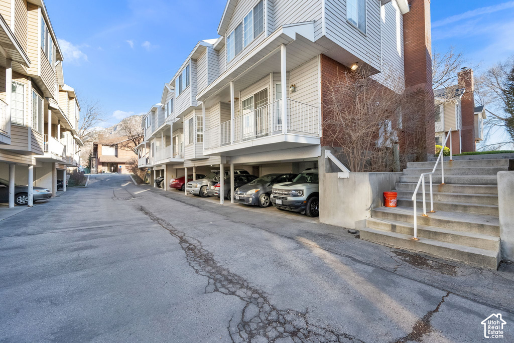 223 W 2230 N photo 4