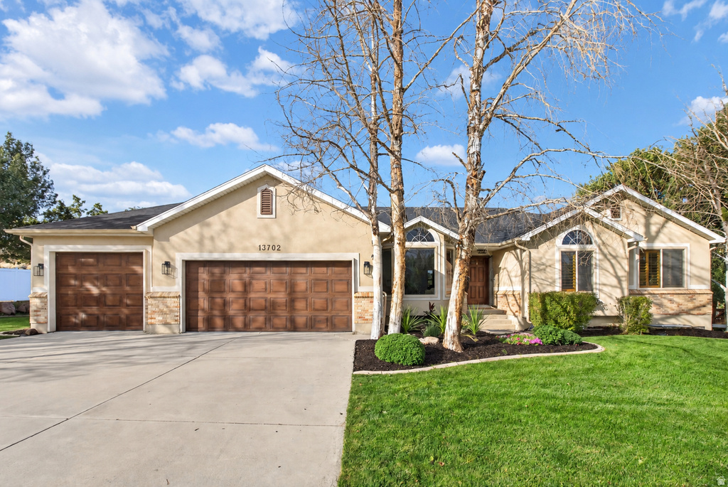 13702 S HACKAMORE E DR photo 2
