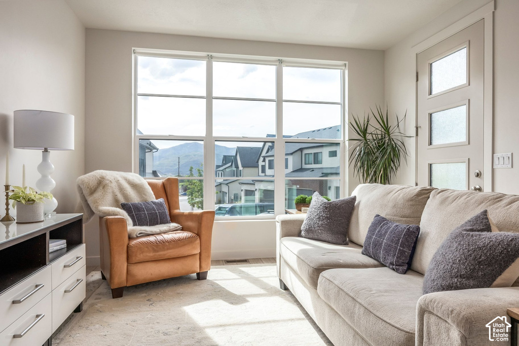 1819 N 180 E photo 4