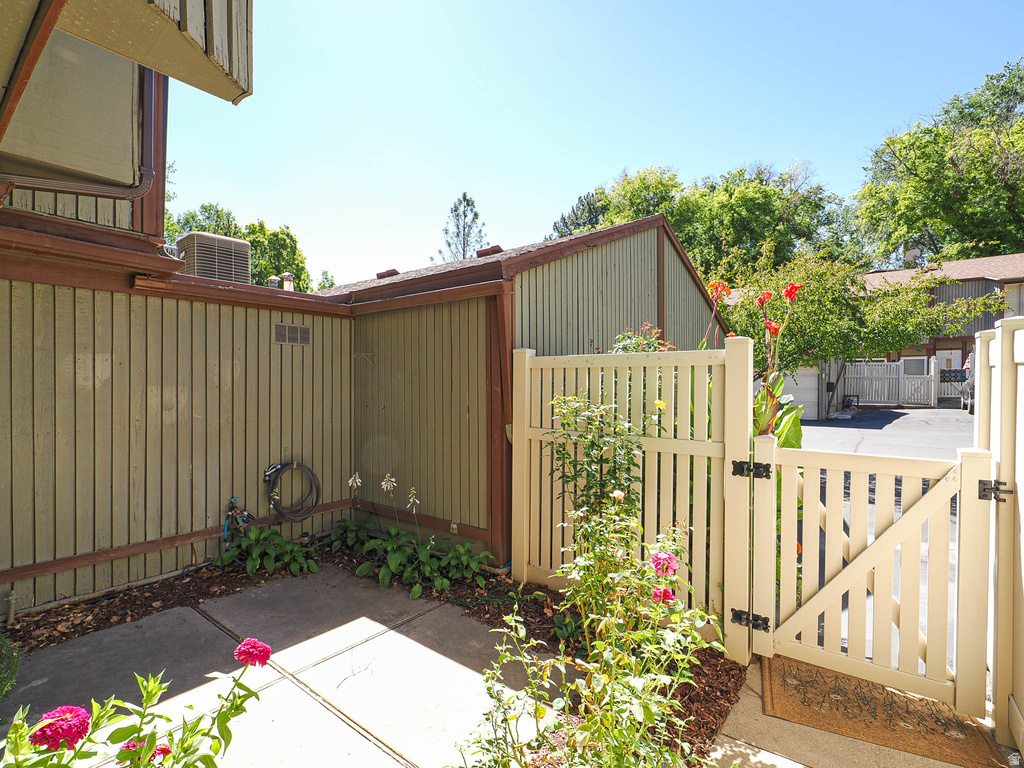 5477 S WILLOW LN photo 5
