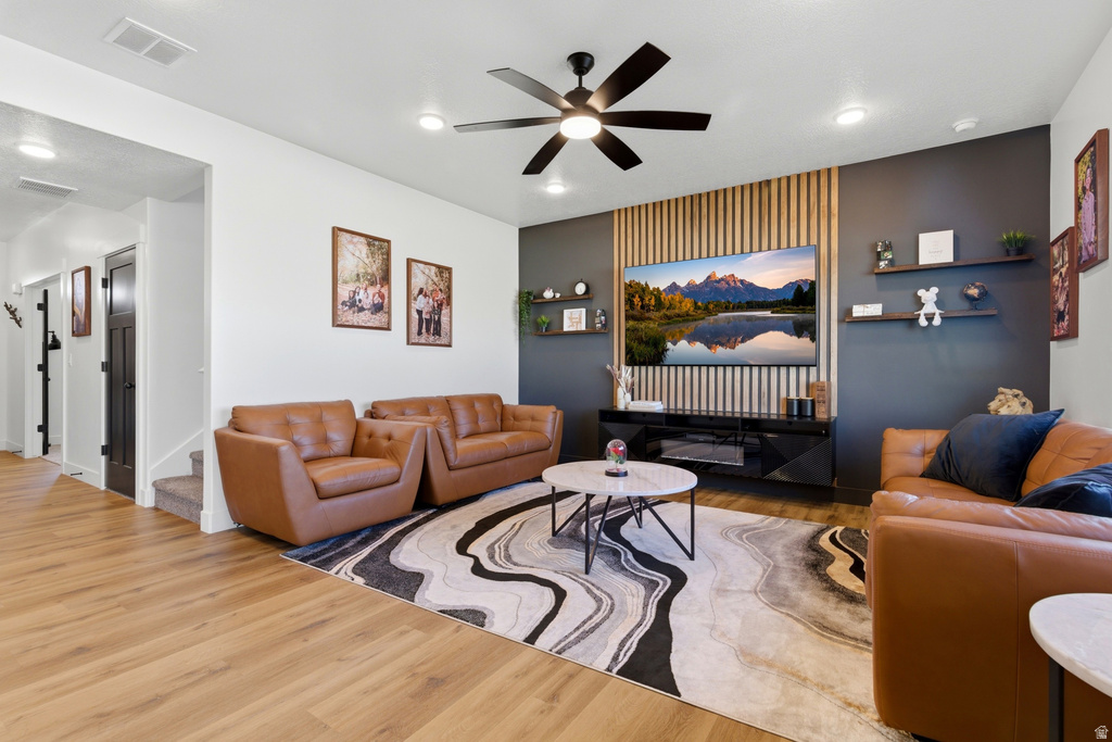 3902 W 825 N photo 4