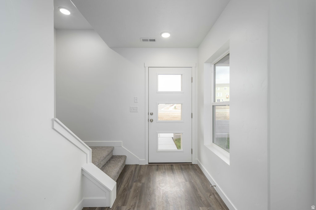 912 W COALBURN WAY photo 2