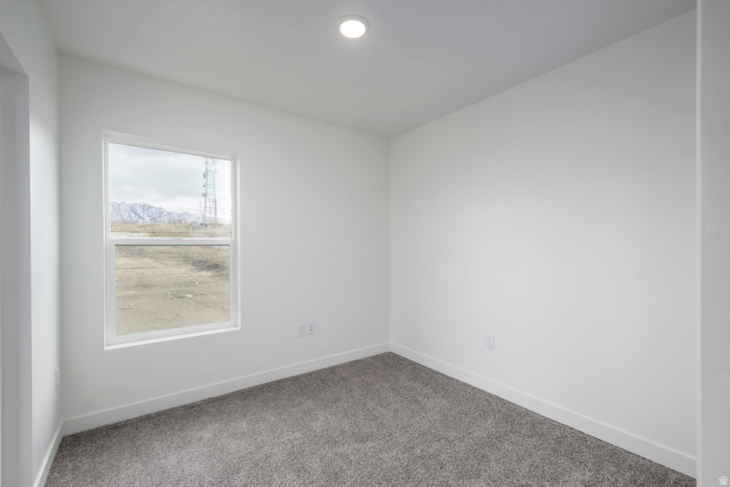 912 W COALBURN WAY photo 4