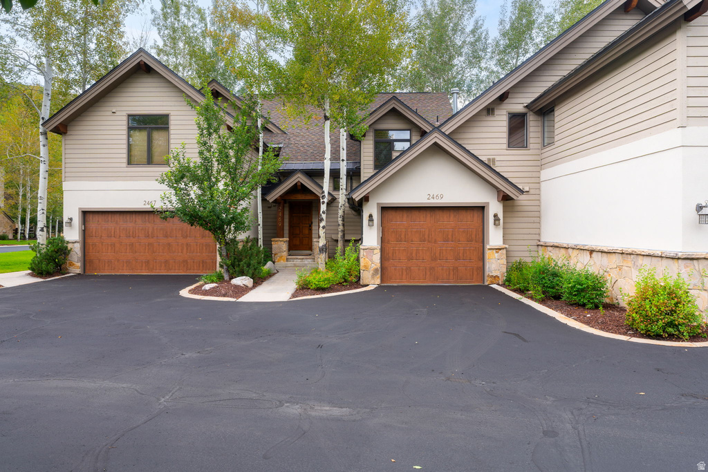 2469 DEER LAKE DR photo 2