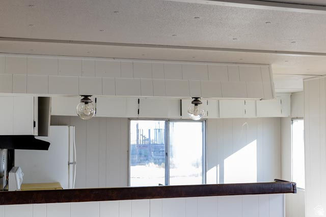 1101 S CARBON AVE photo 3