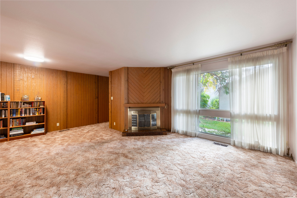 5686 S PARK E PL photo 2