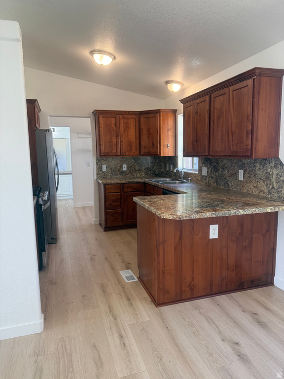 736 W 325 N photo 3